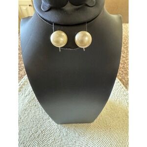 Vintage Faux‎ Pearl Screw Back Earrings Round Cream Silver Tone Classic